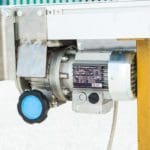VARIATORE DI VELOCITA' OPTIONALE SU NASTRO DI RIPICHETTAGGIO INVASATRICE EK 3000 AT AUTOMATICA PER PIANTE IN VASO